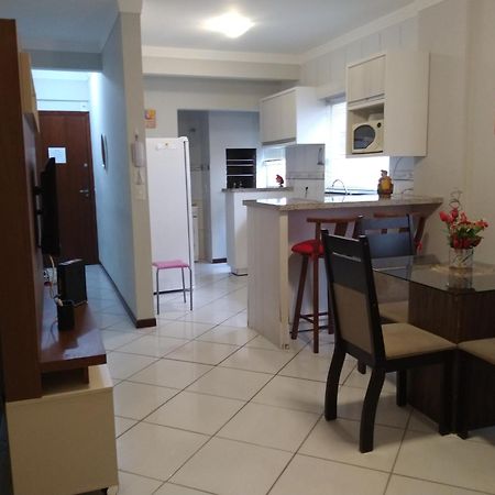Aconchegante Apartamento Pe Na Areia Na Praia De Ingleses Gaivotas 70M Do Mar Florianópolis 外观 照片